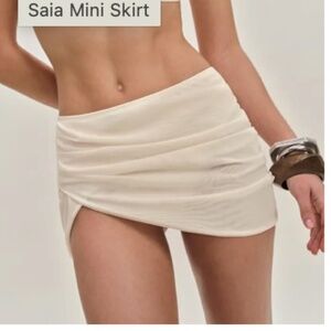 Reformation Saia Mini Skirt Ivory - Size XS